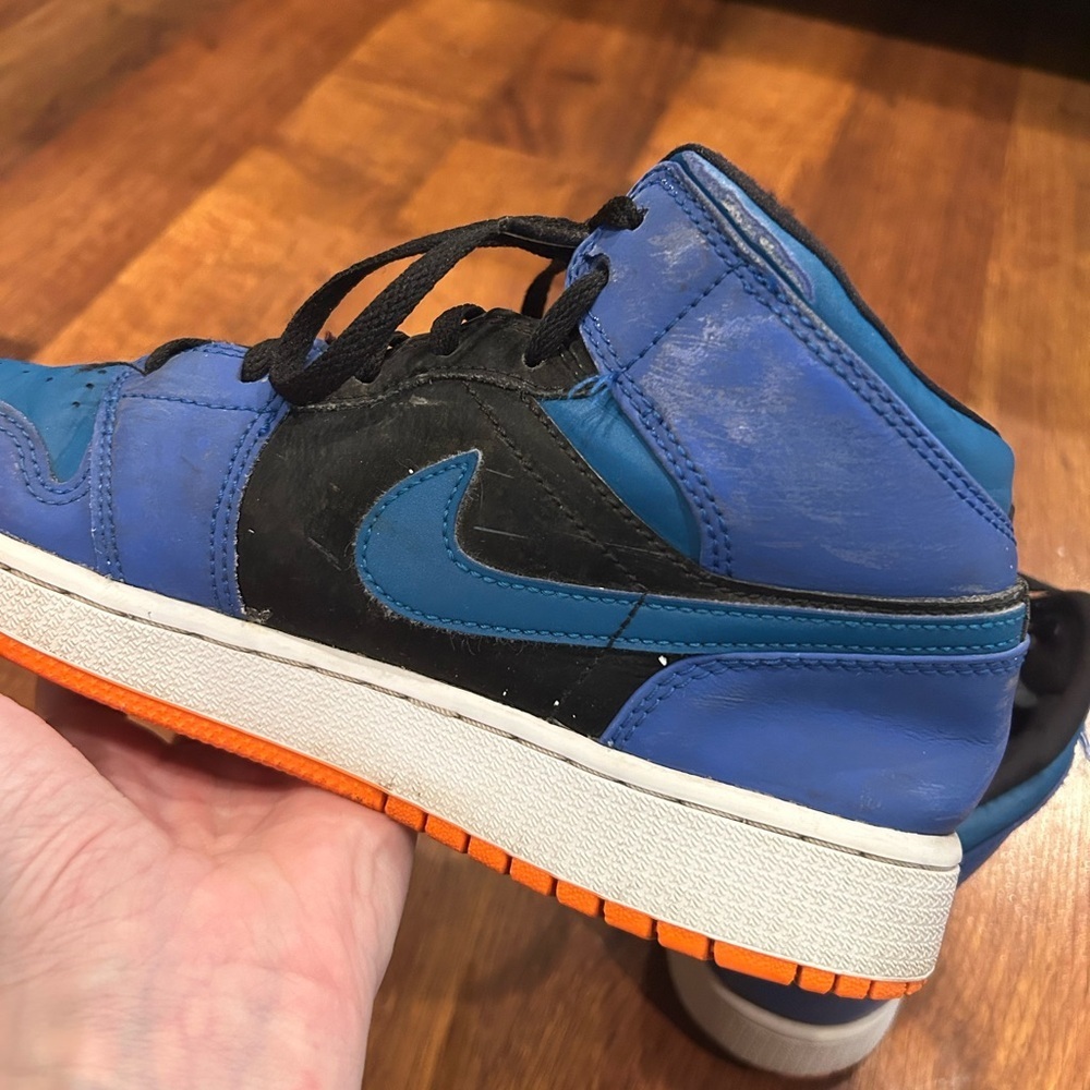 Air Jordan 1 mid grade school size 6.5 racer blue green abyss and black - Picture 10 of 11